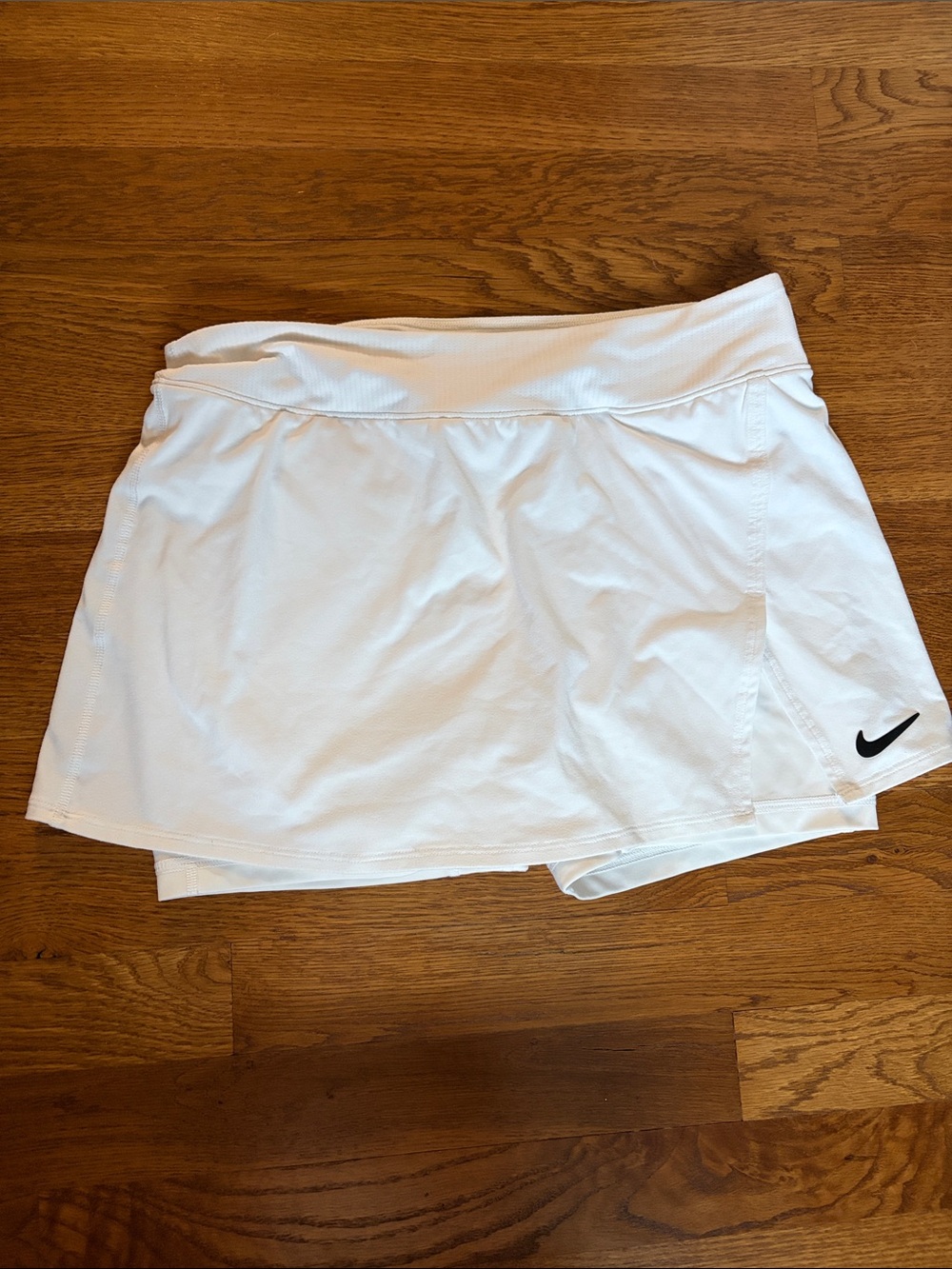 Nike White Women’s Tennis Shorts and Skort Lot - Picture 3 of 5